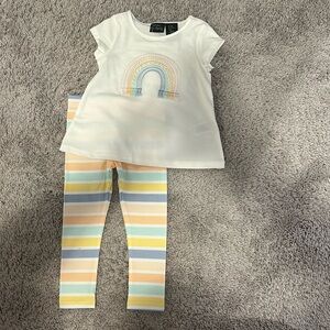 Brand new tshirt and leggings set!